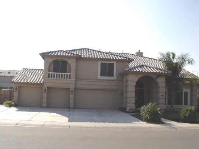 1289 E Canyon Way, Chandler, AZ 85249