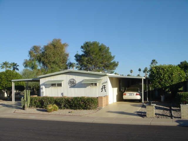 2451 N Snead Dr., Mesa, AZ 85215