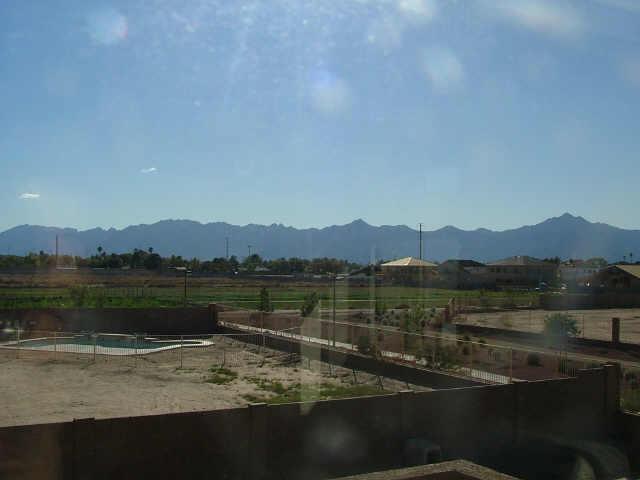 8618 S 47th Ave., Phoenix, AZ 85044