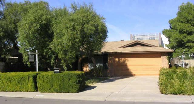 2522 E Malibu Dr., Tempe, AZ 85282