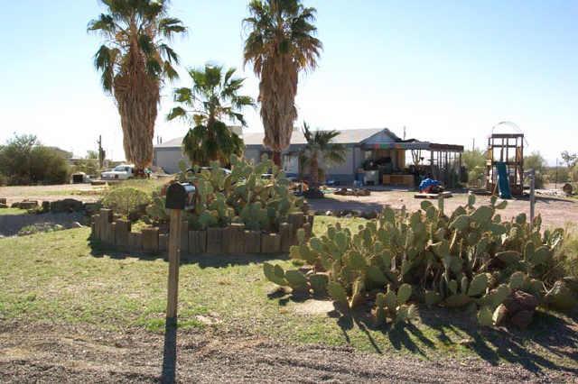 1301 W Kaniksu St., Apache Junction, AZ 85120