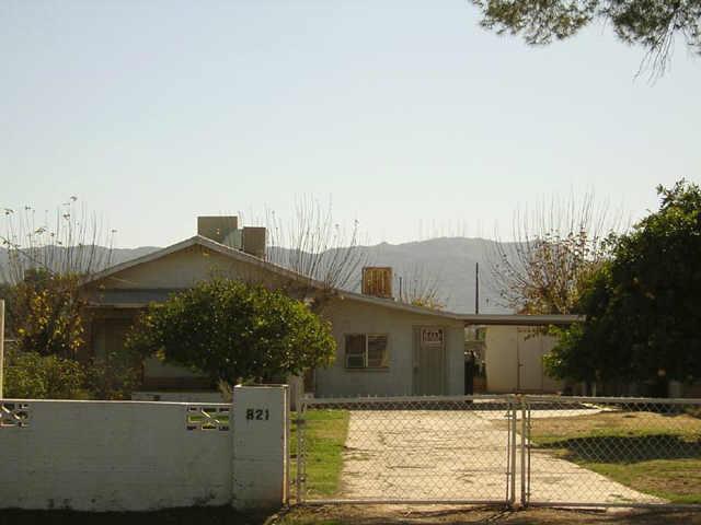 821 E Jones Ave., Phoenix, AZ 85040