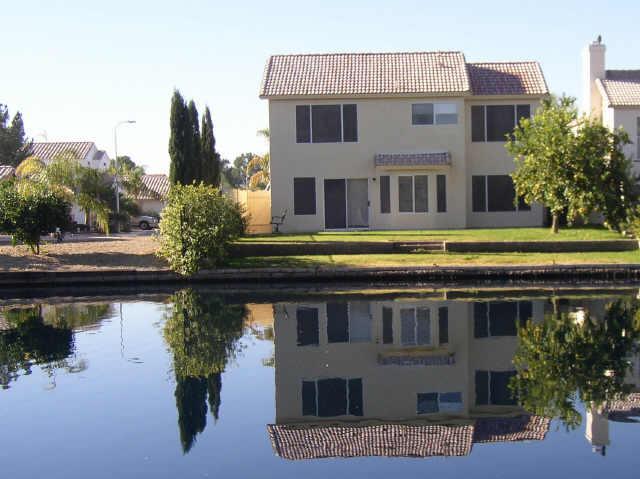 1726 E Commonwealth Cir., Chandler, AZ 85225