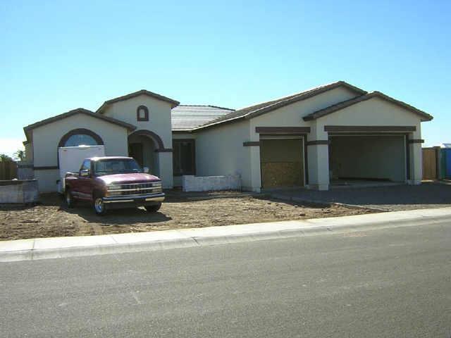 325 E Leland St., Mesa, AZ 85201