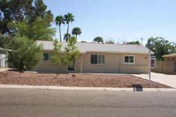 911 E Montebello Ave., Phoenix, AZ 85014