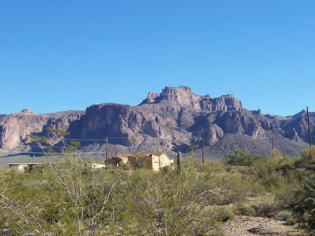 4041 E Scenic St., Apache Junction, AZ 85219