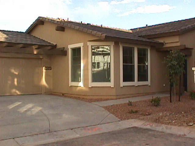 1065 E Julian St., Gilbert, AZ 85296