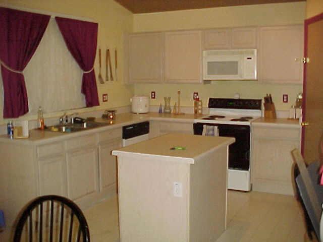 9308 W Palmer Dr., Peoria, AZ 85345