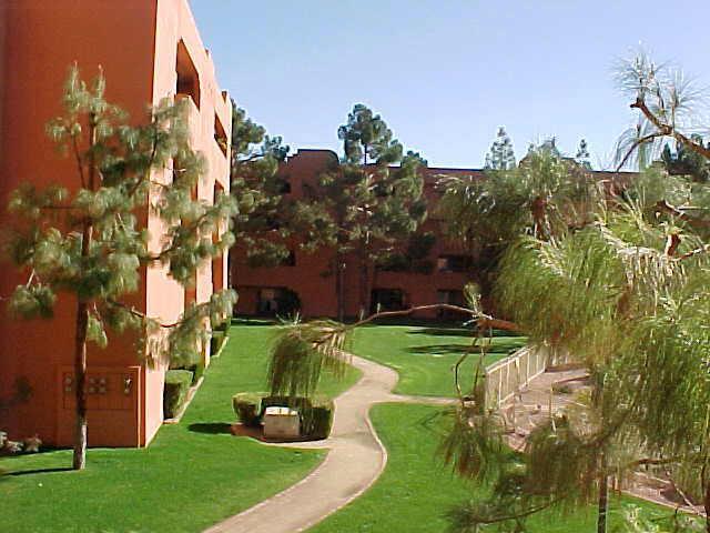 12212 N Paradise Village Pkwy. #236 C, Phoenix, AZ 85032