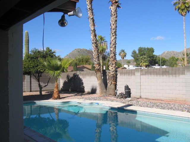 2802 E Windrose Dr., Phoenix, AZ 85032