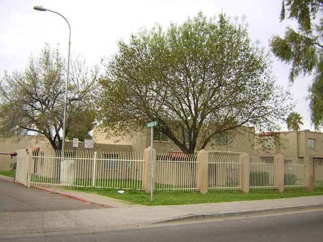 4264 N 68th Ave., Phoenix, AZ 85033