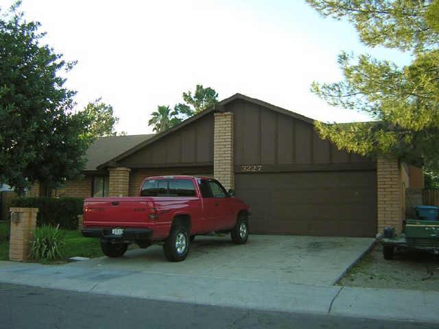 3227 W Angela Dr., Phoenix, AZ 85053