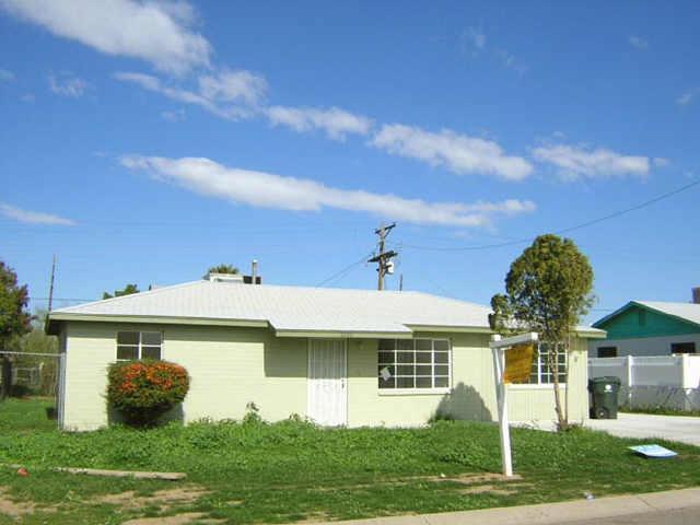 2242 E Pueblo Ave., Phoenix, AZ 85040