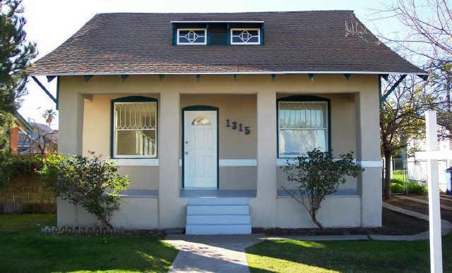 1315 W Woodland Ave., Phoenix, AZ 85007