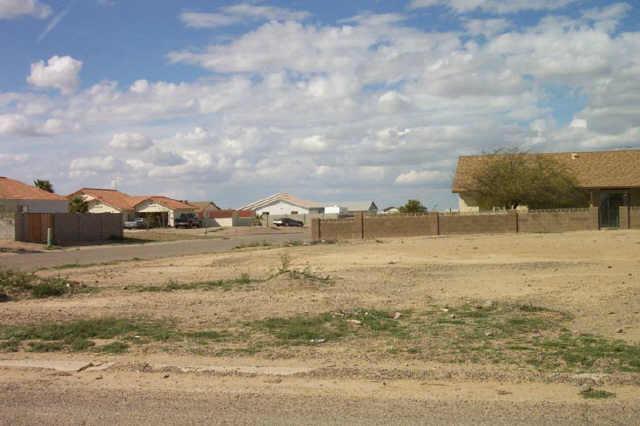 10278 W Grayback Dr., Arizona City, AZ 85123