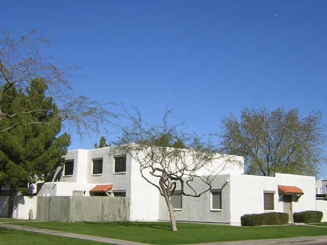 948 S Alma School Rd. #40, Mesa, AZ 85210