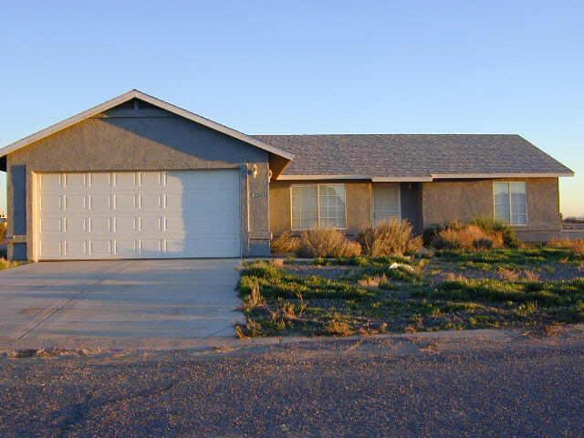 14097 S Tampico Rd., Arizona City, AZ 85223