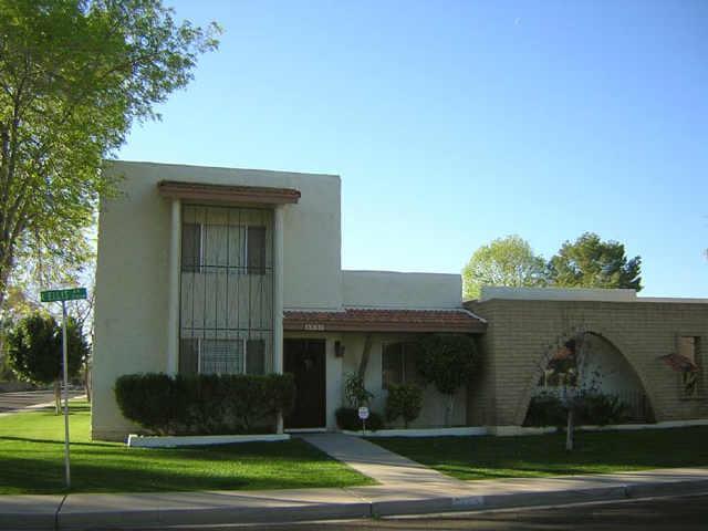 2137 E Ellis Dr., Tempe, AZ 85282