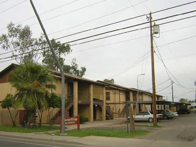 327 S Stapley Dr., Mesa, AZ 85204