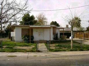 7318 N 54th Ave., Glendale, AZ 85301