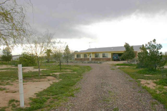 12491 W Cancer Dr., Arizona City, AZ 85231