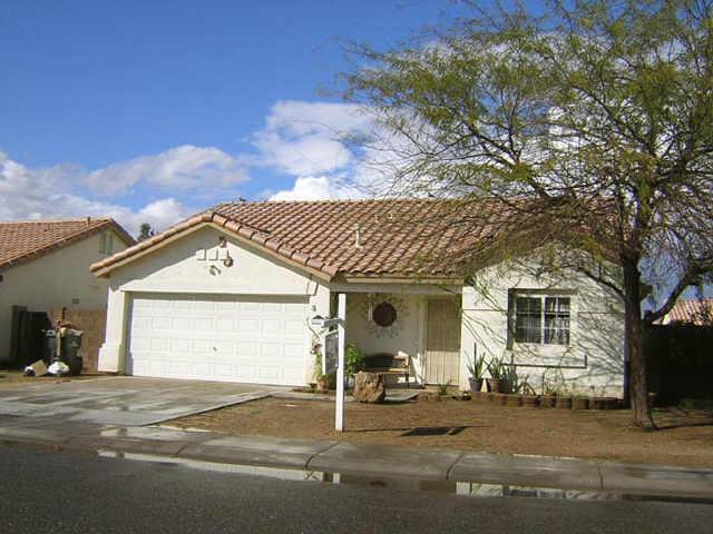 8418 W Hubbell St., Phoenix, AZ 85037