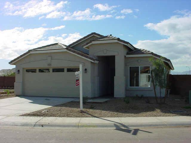 6529 W Hilton Ave., Phoenix, AZ 85043