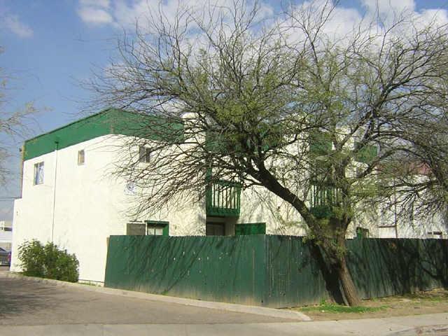 1720 E Pepper Cir., Mesa, AZ 85203