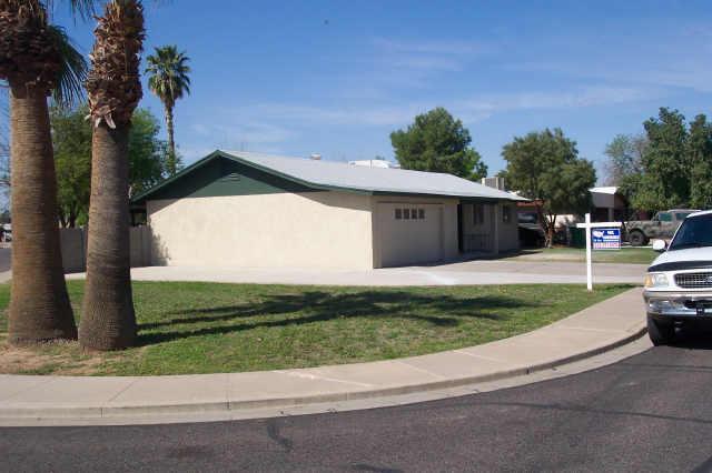 1851 E Brookdale St., Mesa, AZ 85203