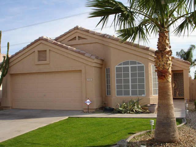 2757 E Redwood Ln., Ahwatukee, AZ 85048
