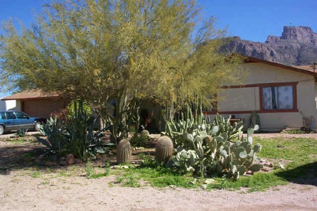 1075 N Buckskin Rd., Apache Junction, AZ 85219