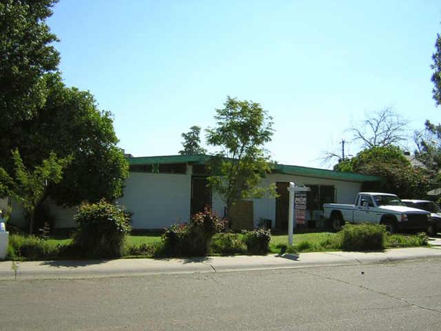 8819 N 38th Dr., Phoenix, AZ 85051