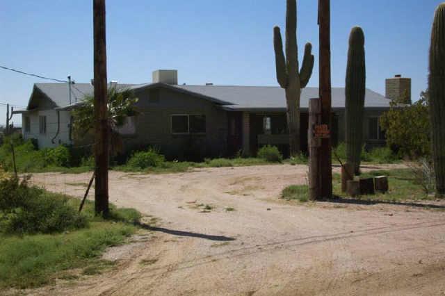 915 W Frontier St., Apache Junction, AZ 85120