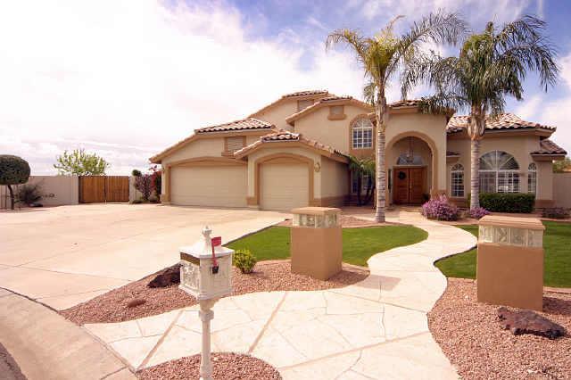 25202 N 47th Dr., Glendale, AZ 85310