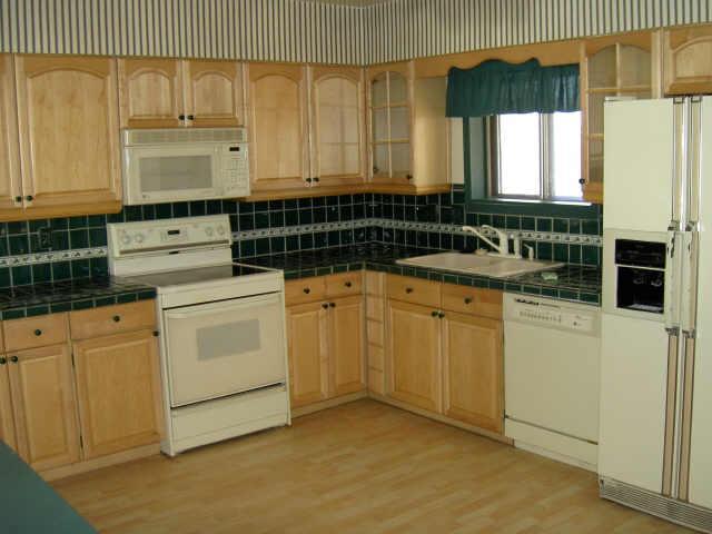 802 W Villa Theresa Dr., Phoenix, AZ 85023