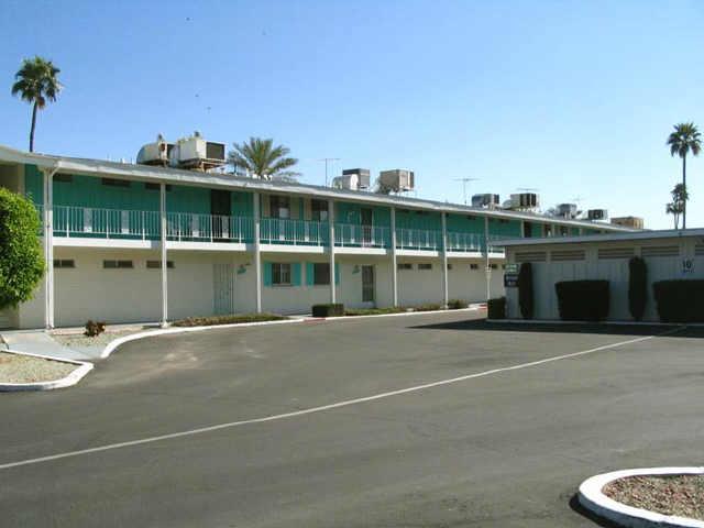 10859 N Fairway Ct. #214, Sun City, AZ 85351