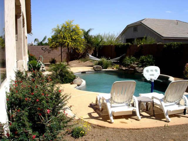 1075 E Prescott Pl., Chandler, AZ 85249