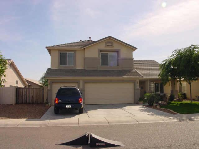 8227 W Harmony Ln., Peoria, AZ 85382