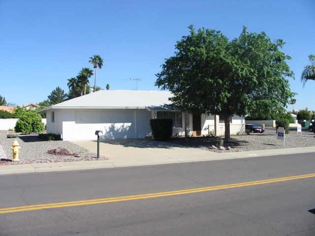 18601 N Palo Verde Dr., Sun City, AZ 85373