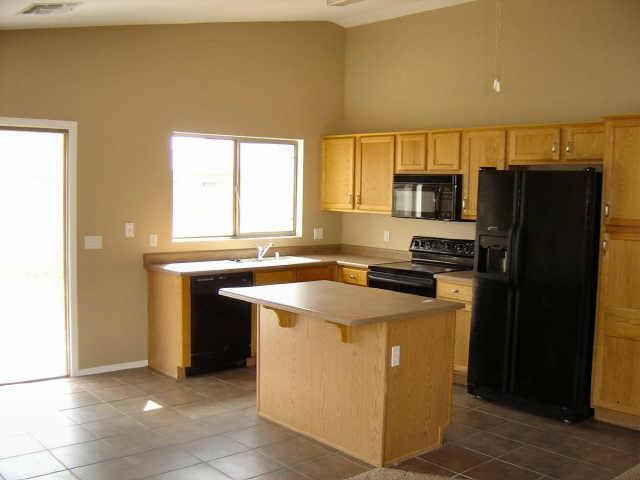 8829 W Royal Palm Rd., Peoria, AZ 85345