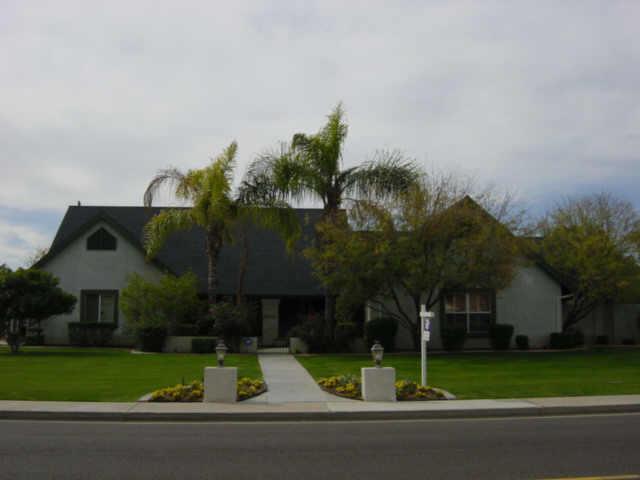 4521 E Cholla St., Phoenix, AZ 85028