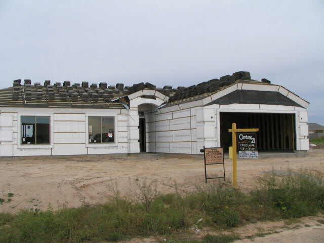 14121 S Redondo Dr., Arizona City, AZ 85223