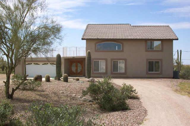 561 E Saddle Butte St., Apache Junction, AZ 85219