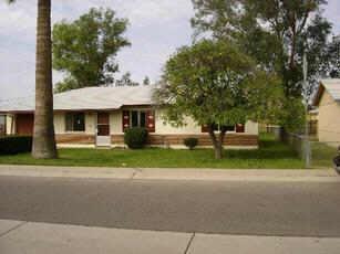 10008 N 17 Ave., Phoenix, AZ 85021