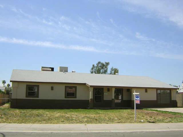 6539 W Holly St., Phoenix, AZ 85035