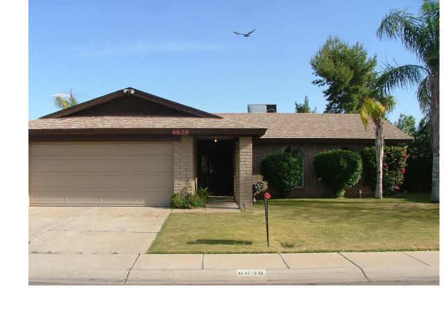 6638 W Mercer Ln., Glendale, AZ 85304