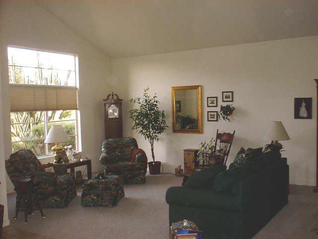 3907 E Glenhaven Dr., Phoenix, AZ 85048