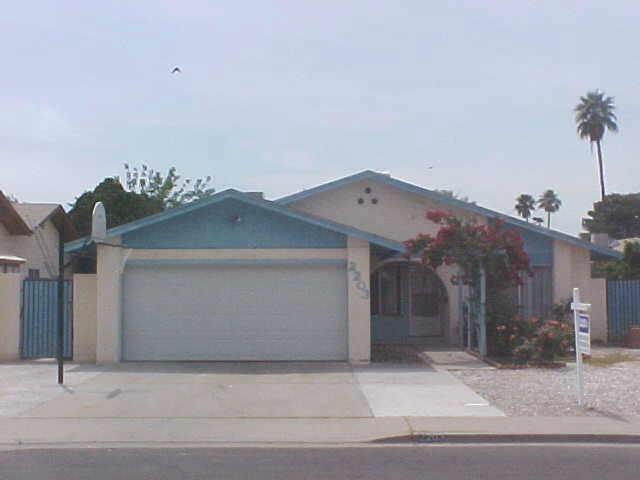 2203 W El Moro Ave., Mesa, AZ 85202