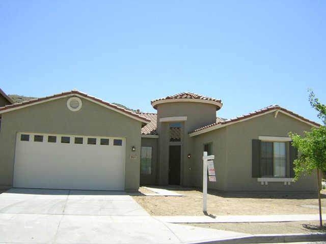 2013 E Pedro Rd., Phoenix, AZ 85042