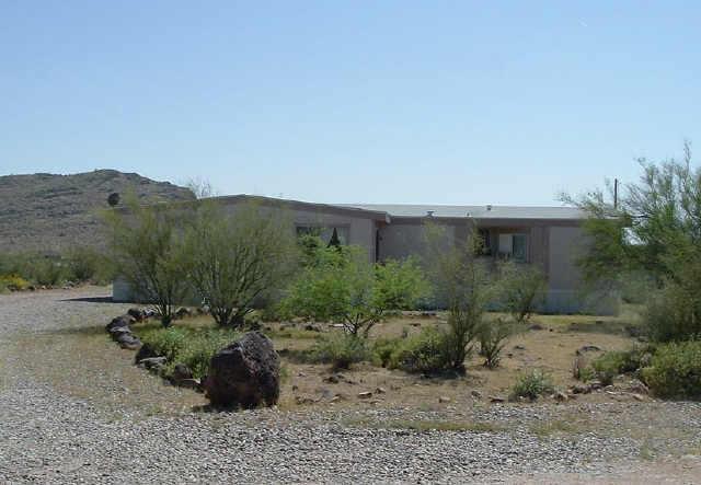 45323 8th St., New River, AZ 85087